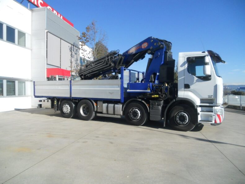 RENAULT PREMIUM  8X2 CON GRU PM 85027 + JIB + PLE E CASS. FISSO