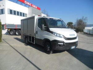 IVECO DAILY 35C15 – FURGONE OFFICINA MOBILE CON SERRANDE