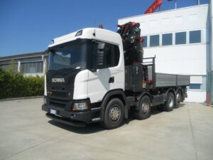 SCANIA G500 CON GRU PALFINGER PK 48002 TEC 8+3 E CASSONE RIB.LE TRILATERALE