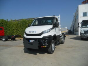 IVECO DAILY 55C17SW 4X4 CON CASSONE RIBALTABILE TRILAT. E LAMA SGOMBRANEVE